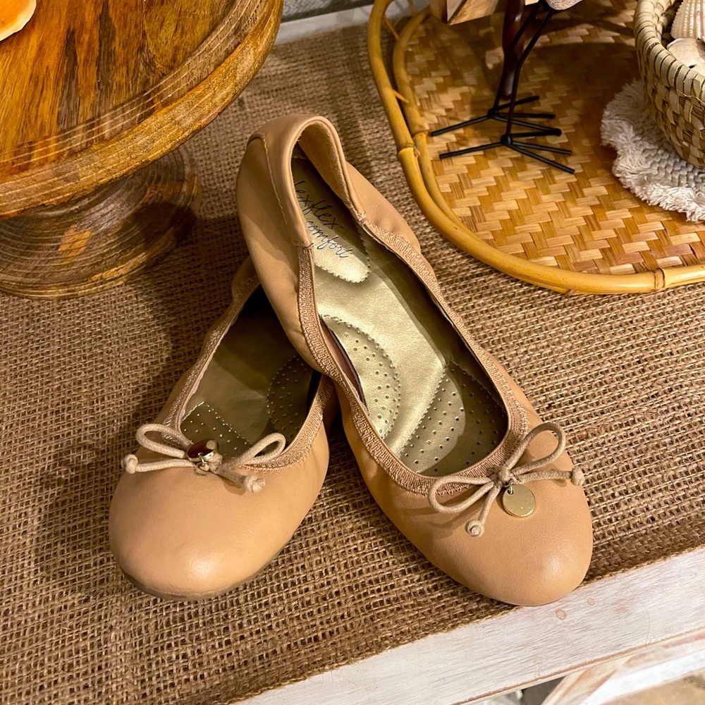 Dexflex Comfort Flats